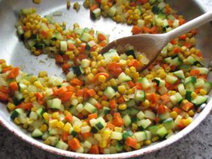 Cook Onion, Zucchini, Carrots and Corn 5 Minutes