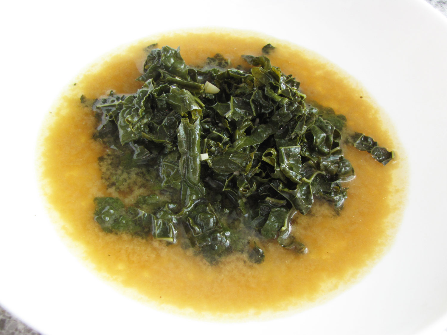 Kale Garlic Miso Soup
