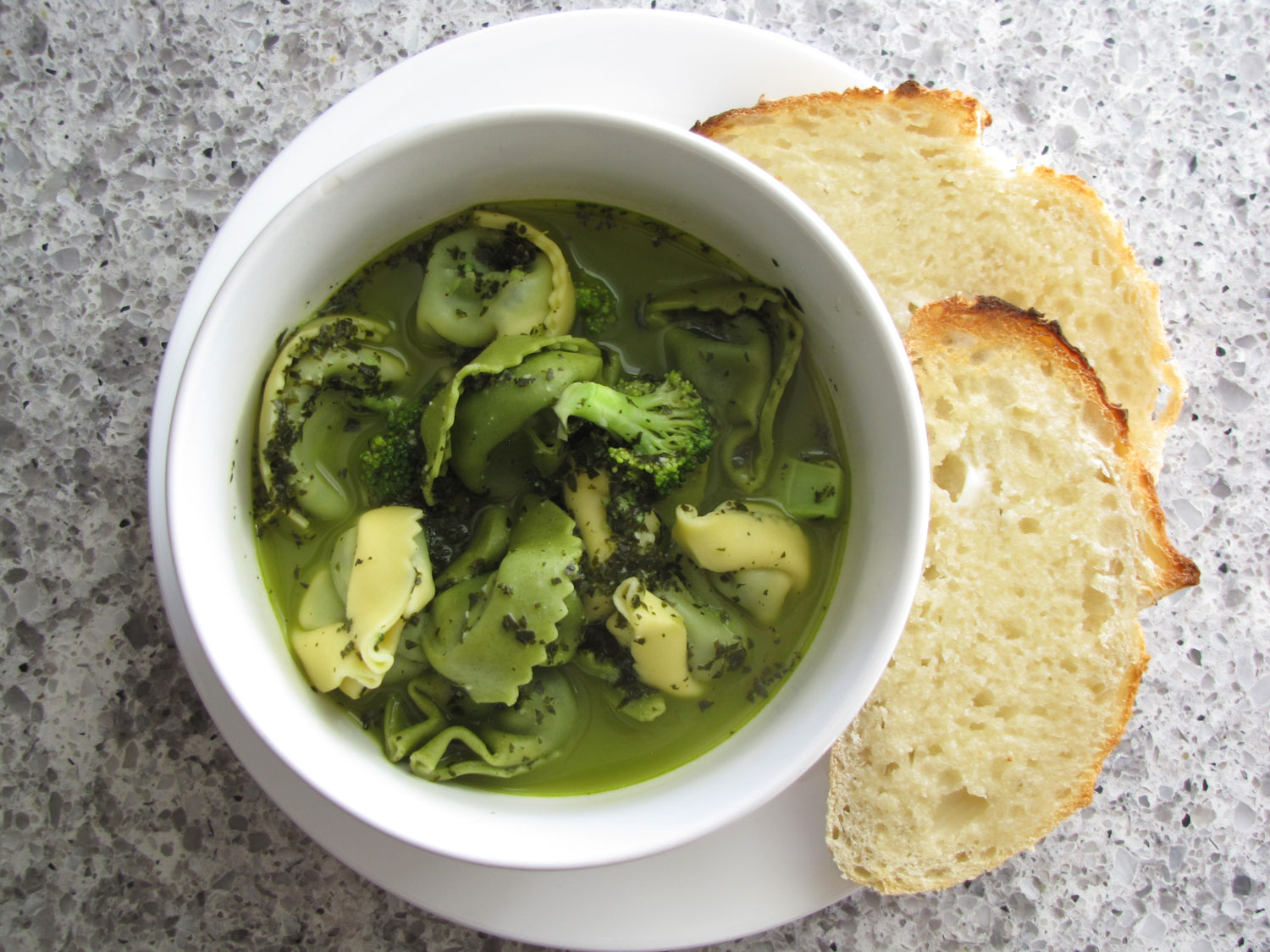 Green Tortellini Soup